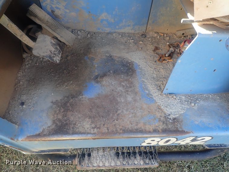 image for item GX9604 JLG 8042  telehandler