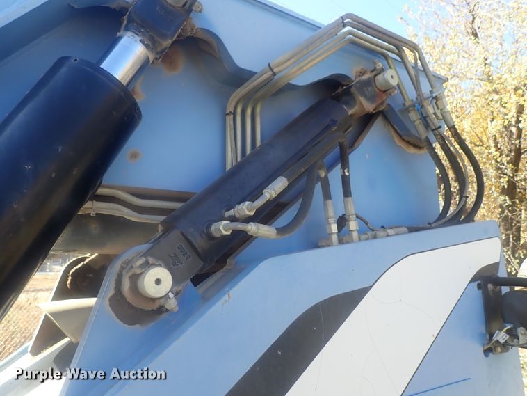 image for item GX9604 JLG 8042  telehandler