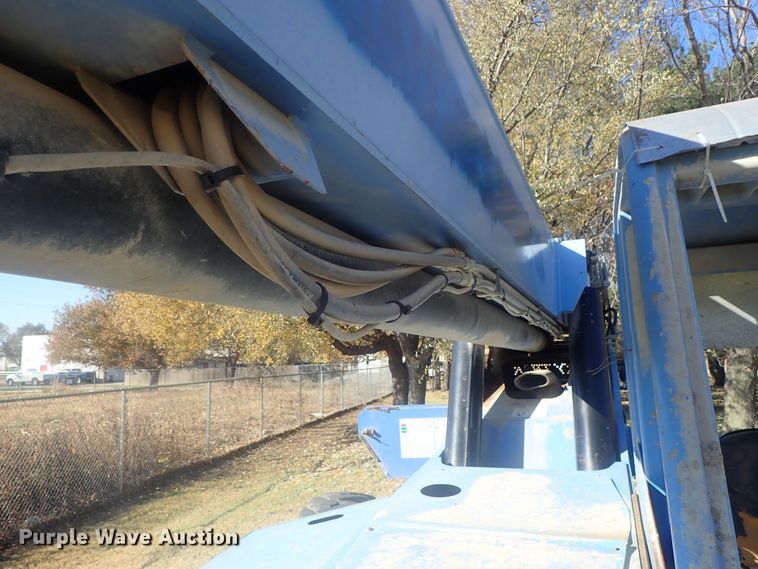 image for item GX9604 JLG 8042  telehandler