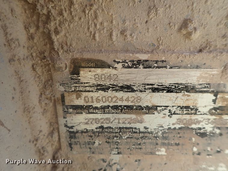 image for item GX9604 JLG 8042  telehandler