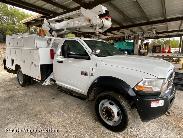 image for item HA9667 2011 Dodge Ram 5500  bucket truck