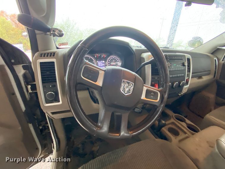 image for item HA9667 2011 Dodge Ram 5500  bucket truck