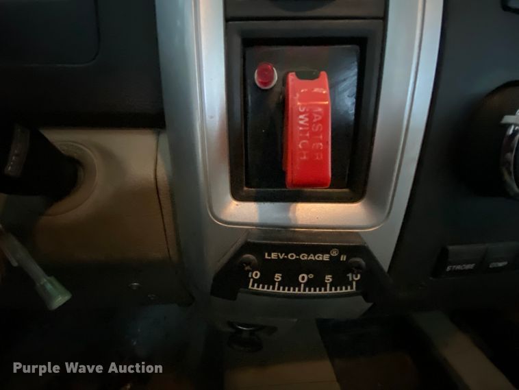 image for item HA9667 2011 Dodge Ram 5500  bucket truck