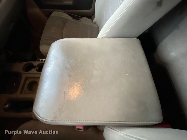 image for item HA9667 2011 Dodge Ram 5500  bucket truck