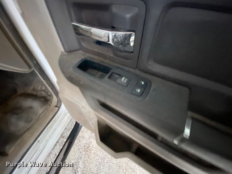 image for item HA9667 2011 Dodge Ram 5500  bucket truck