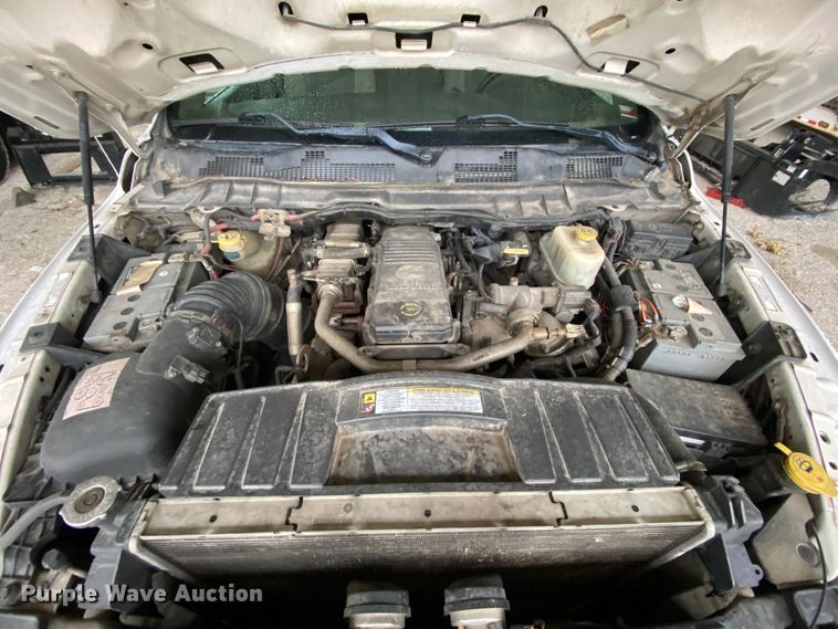 image for item HA9667 2011 Dodge Ram 5500  bucket truck