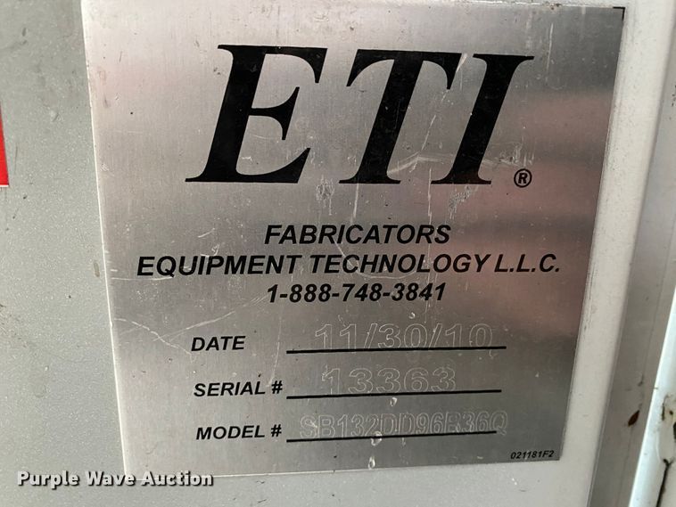 image for item HA9667 2011 Dodge Ram 5500  bucket truck