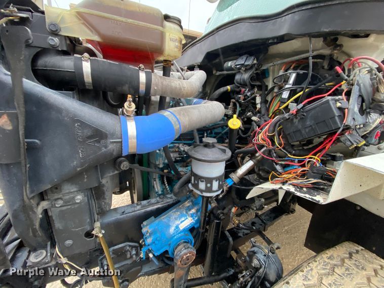 image for item HA9669 2005 International 7500  bucket truck