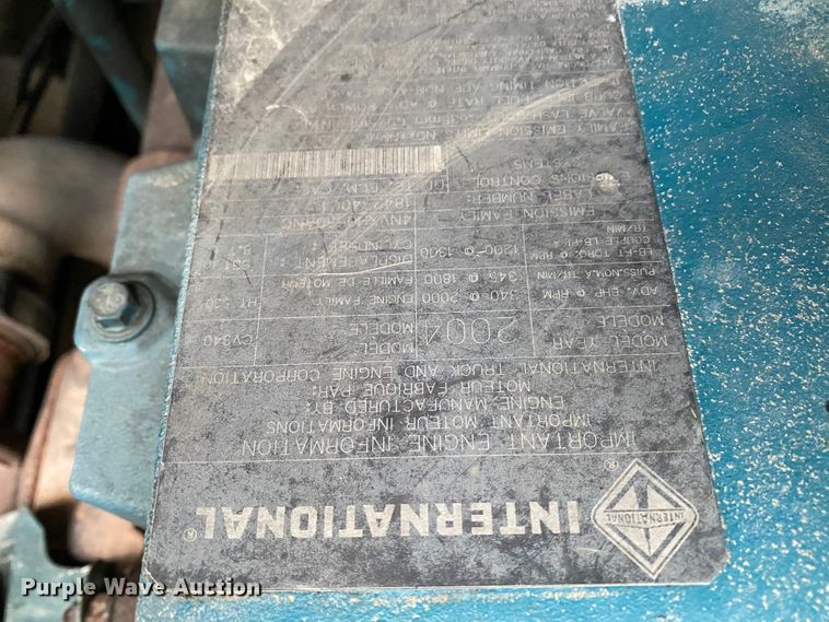 image for item HA9669 2005 International 7500  bucket truck