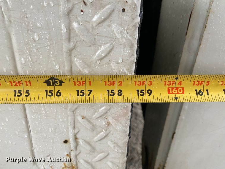 image for item HA9670 2005 International 7500  bucket truck