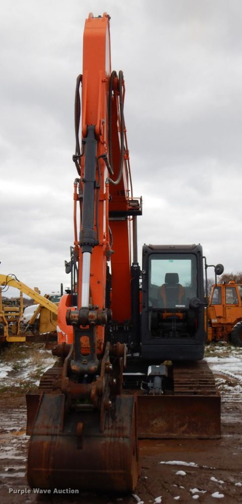 image for item HD9122 2014 Doosan DX140LCR  excavator