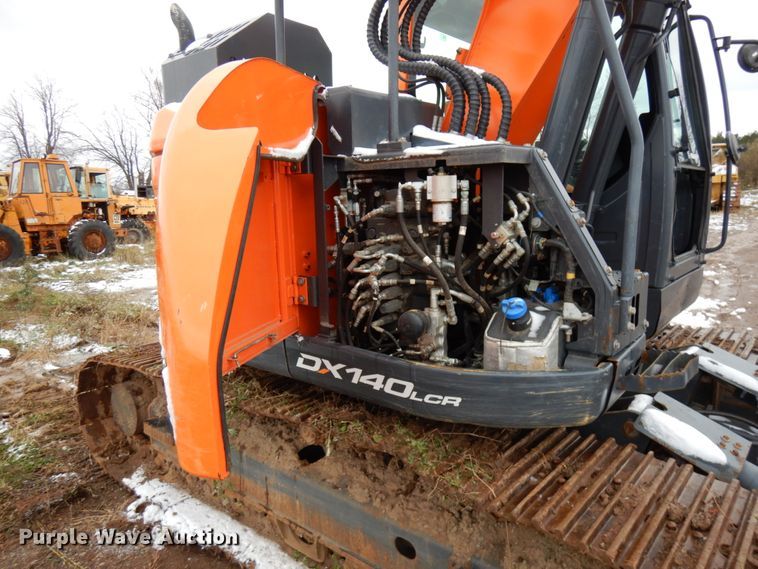 image for item HD9122 2014 Doosan DX140LCR  excavator