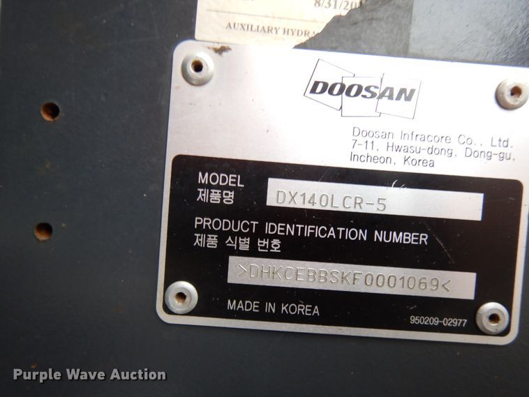 image for item HD9122 2014 Doosan DX140LCR  excavator