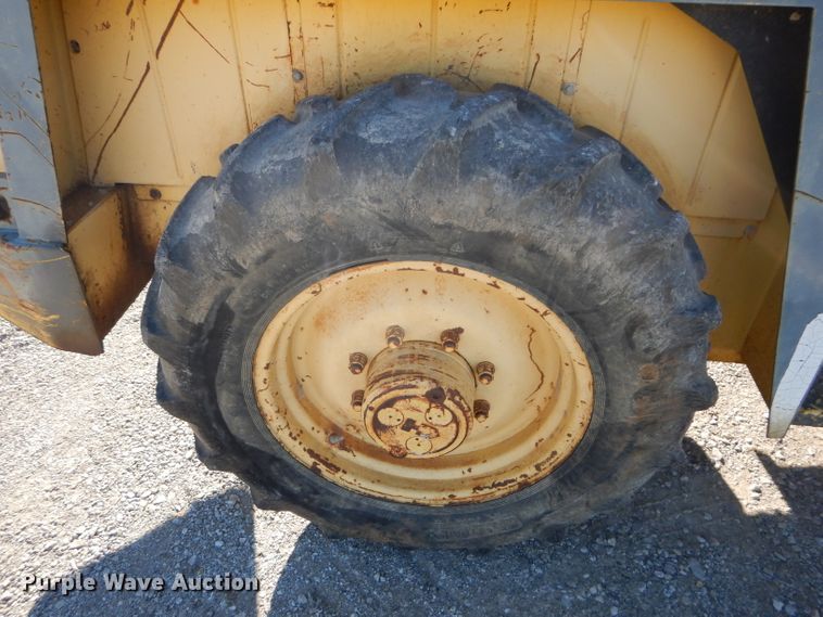 image for item HF9052 1995 Bomag BW142D-2  vibratory single drum roller