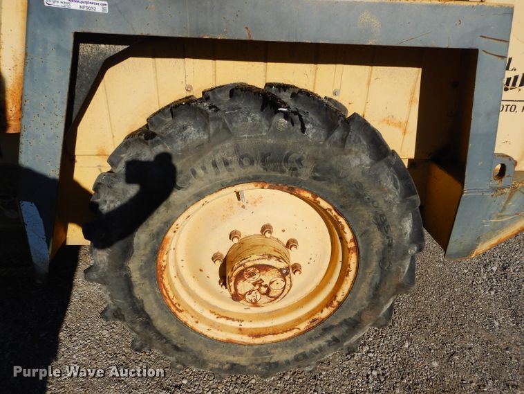 image for item HF9052 1995 Bomag BW142D-2  vibratory single drum roller