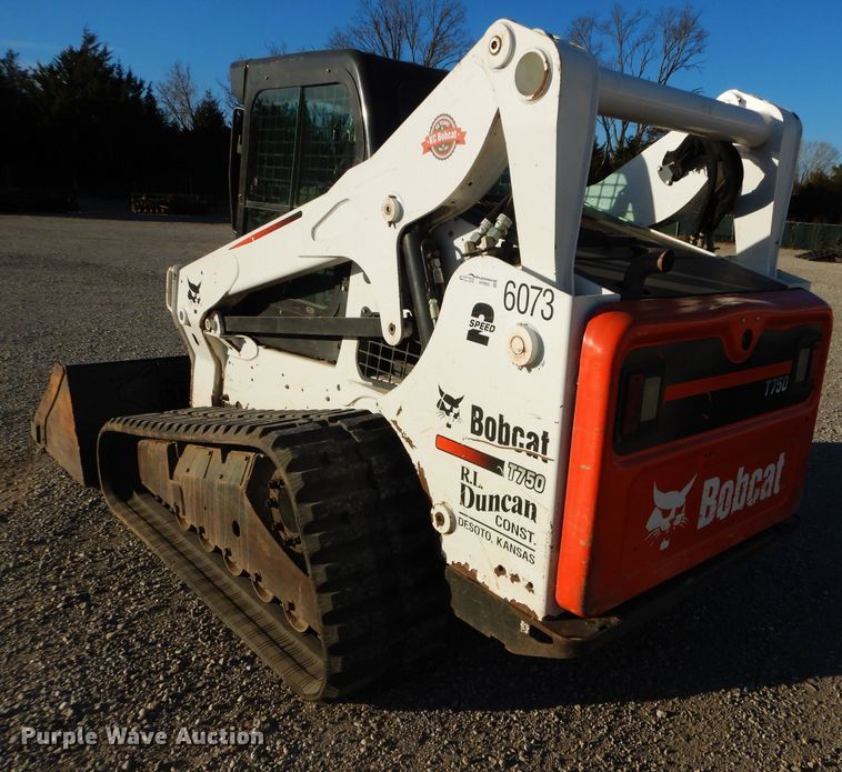image for item HF9055 2015 Bobcat T750  tracked skid steer loader