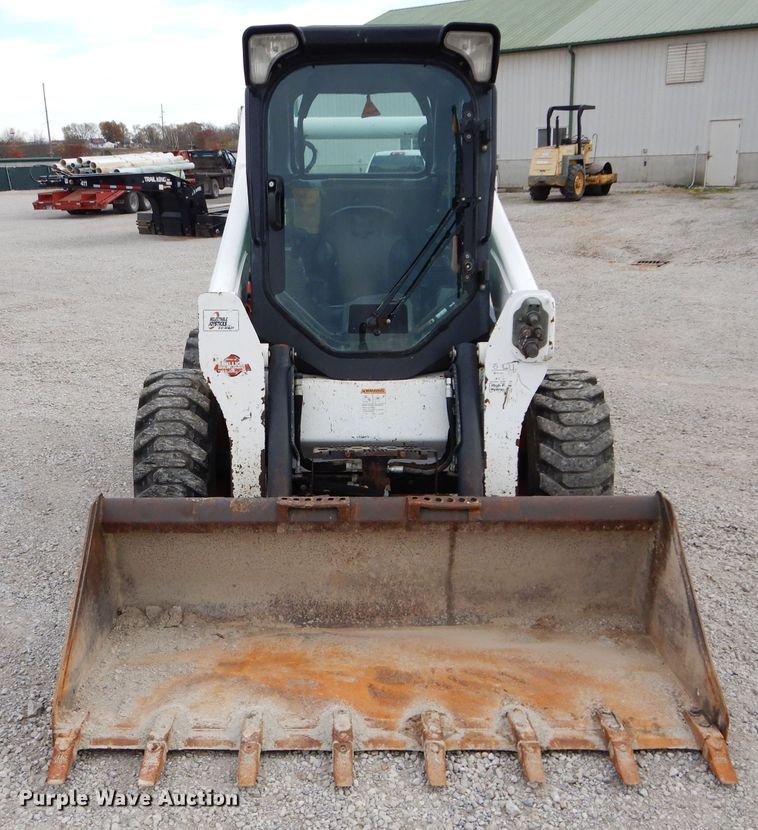 image for item HF9056 2015 Bobcat S650  skid steer loader