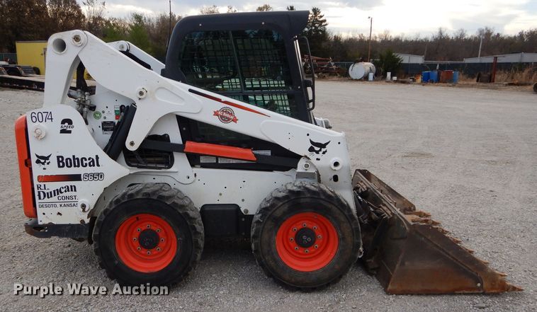 image for item HF9056 2015 Bobcat S650  skid steer loader