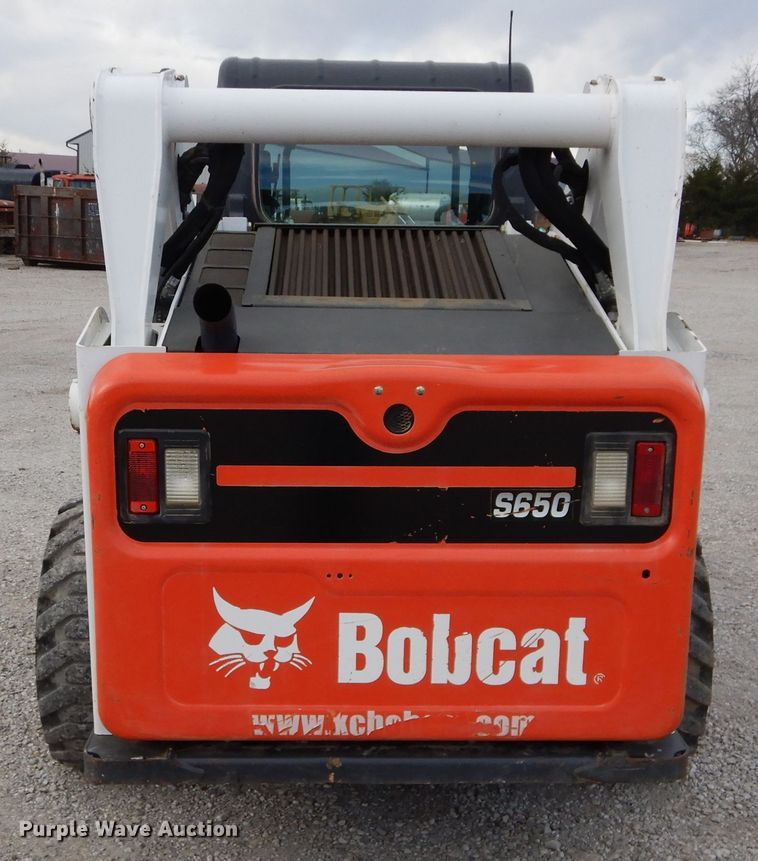 image for item HF9056 2015 Bobcat S650  skid steer loader