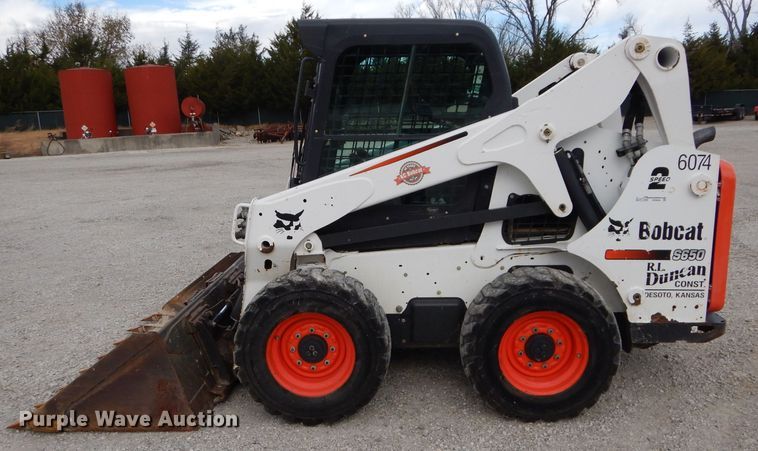 image for item HF9056 2015 Bobcat S650  skid steer loader