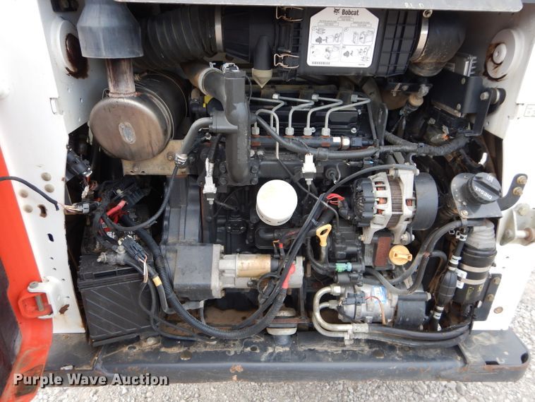 image for item HF9056 2015 Bobcat S650  skid steer loader