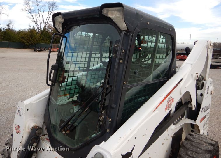 image for item HF9056 2015 Bobcat S650  skid steer loader