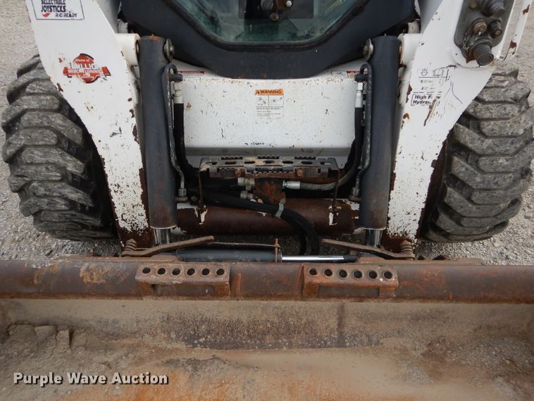 image for item HF9056 2015 Bobcat S650  skid steer loader