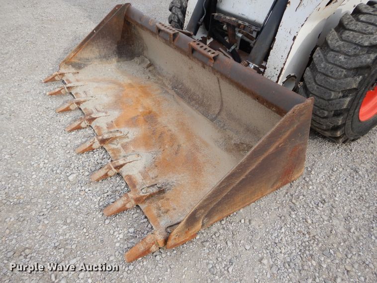 image for item HF9056 2015 Bobcat S650  skid steer loader