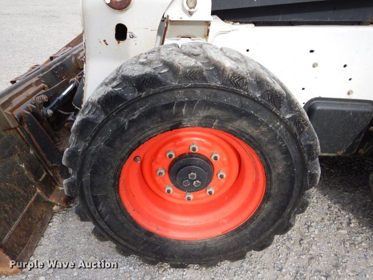 image for item HF9056 2015 Bobcat S650  skid steer loader