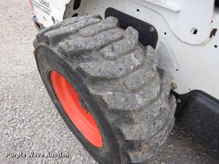 image for item HF9056 2015 Bobcat S650  skid steer loader