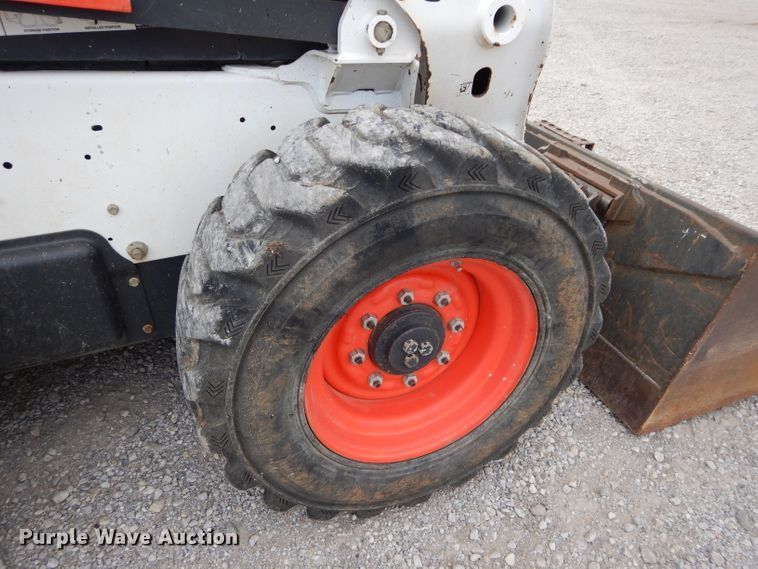 image for item HF9056 2015 Bobcat S650  skid steer loader