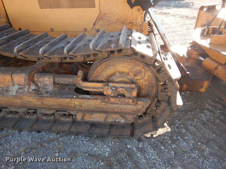 image for item HF9057 1998 Case 550G  dozer