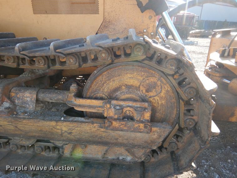 image for item HF9057 1998 Case 550G  dozer