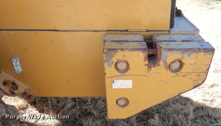 image for item HL9518 1999 Caterpillar 924F  wheel loader