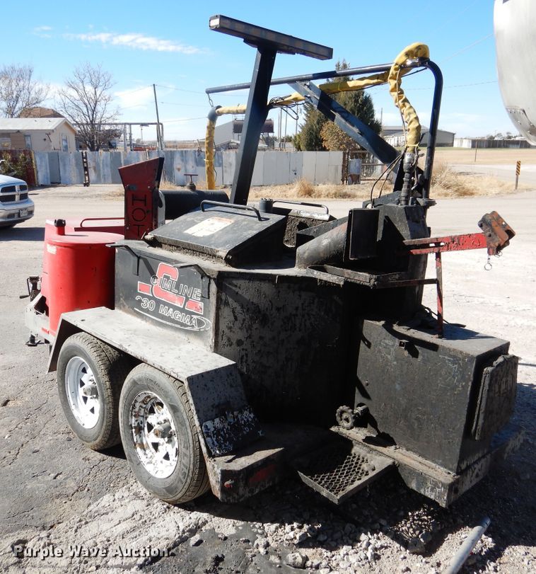 image for item HL9521 2013 Cimline 230DH melter applicator