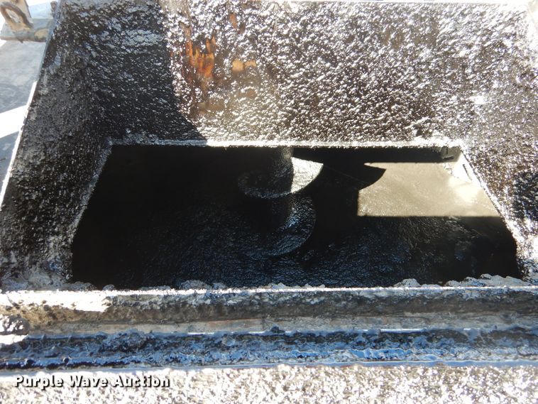 image for item HL9521 2013 Cimline 230DH melter applicator