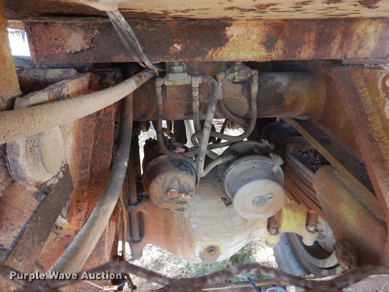 image for item HL9522 Euclid 270FD  water wagon