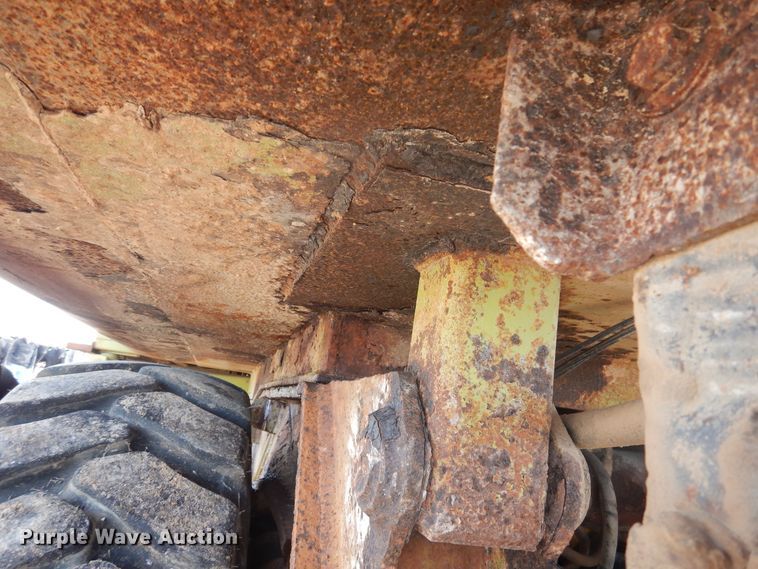 image for item HL9522 Euclid 270FD  water wagon