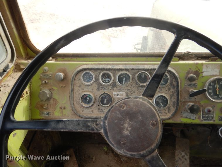 image for item HL9522 Euclid 270FD  water wagon