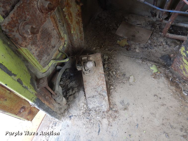 image for item HL9522 Euclid 270FD  water wagon