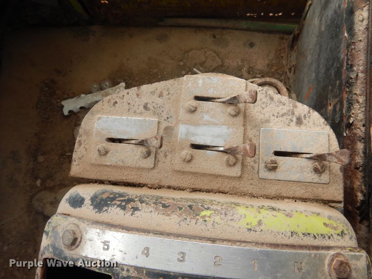 image for item HL9522 Euclid 270FD  water wagon