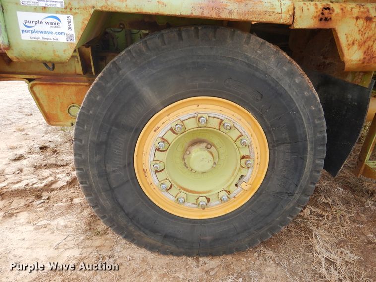 image for item HL9522 Euclid 270FD  water wagon