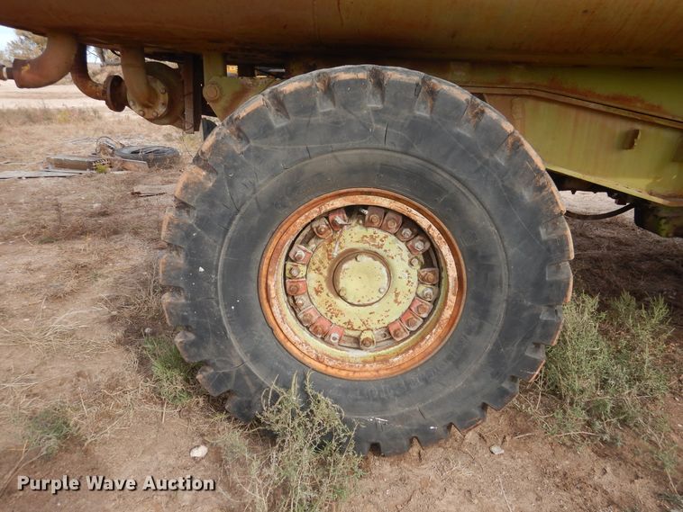 image for item HL9522 Euclid 270FD  water wagon