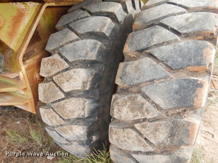 image for item HL9522 Euclid 270FD  water wagon