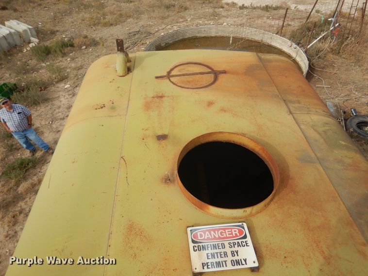 image for item HL9522 Euclid 270FD  water wagon