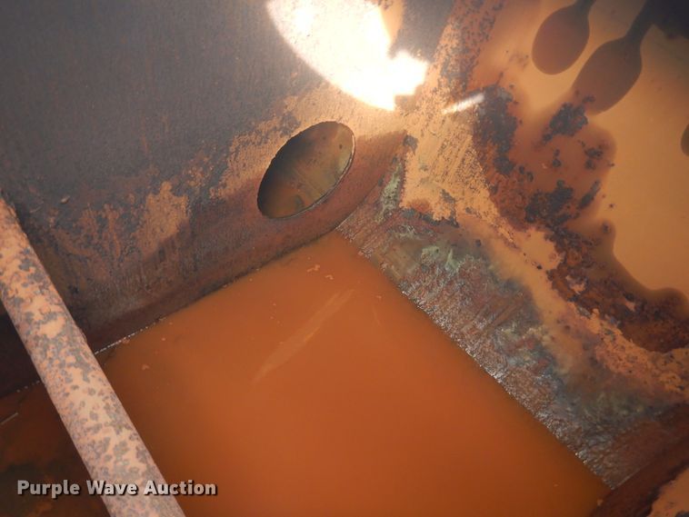 image for item HL9522 Euclid 270FD  water wagon