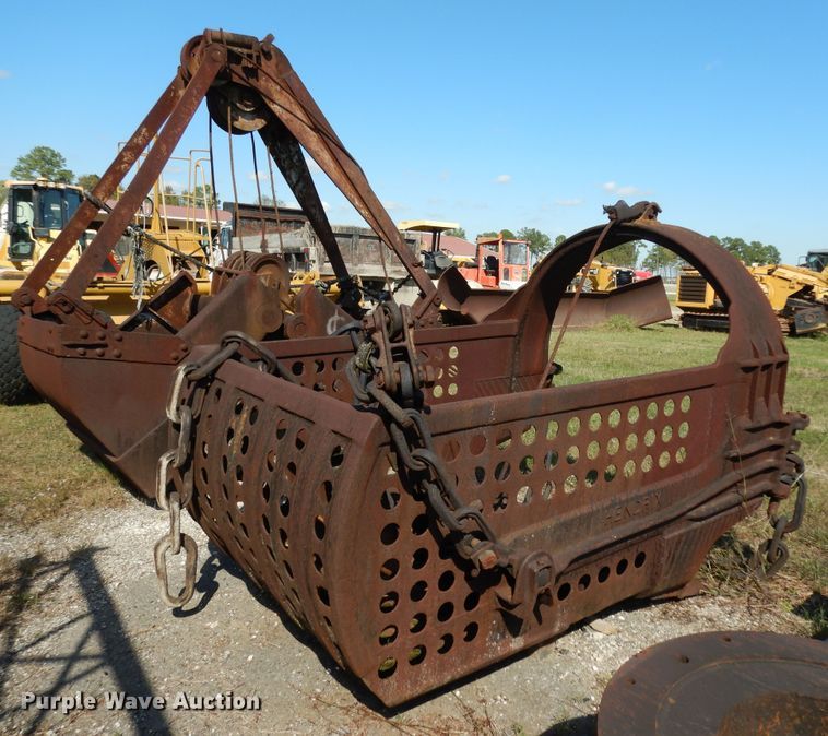 image for item HR9618 Hendrix 51701 dragline bucket