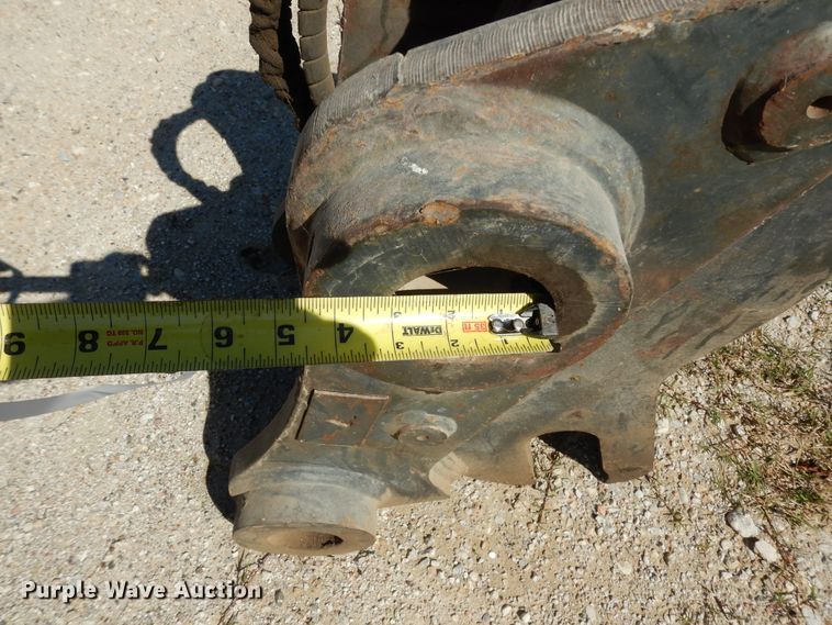 image for item HR9623 ACS excavator quick attach