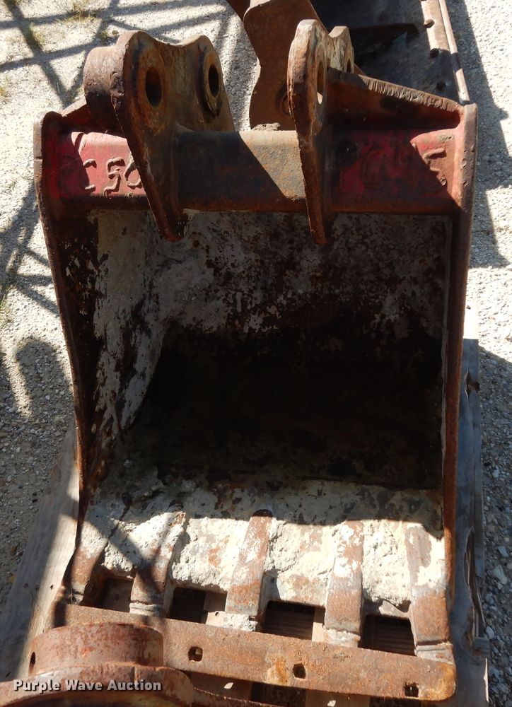 image for item HR9624 (3) excavator buckets