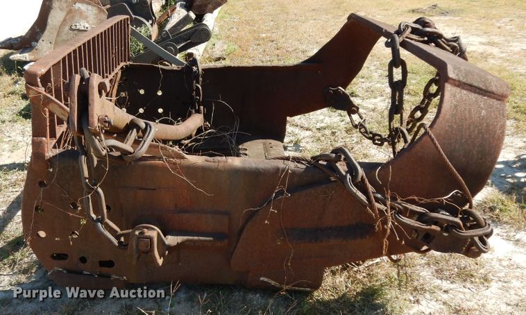 image for item HR9626 (2) crane buckets